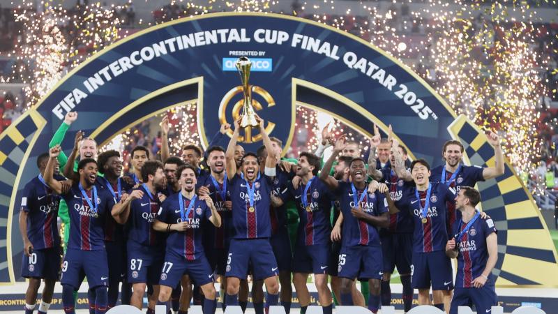 日本男篮表现惊艳观众（日本男篮神勇发挥震撼全场）