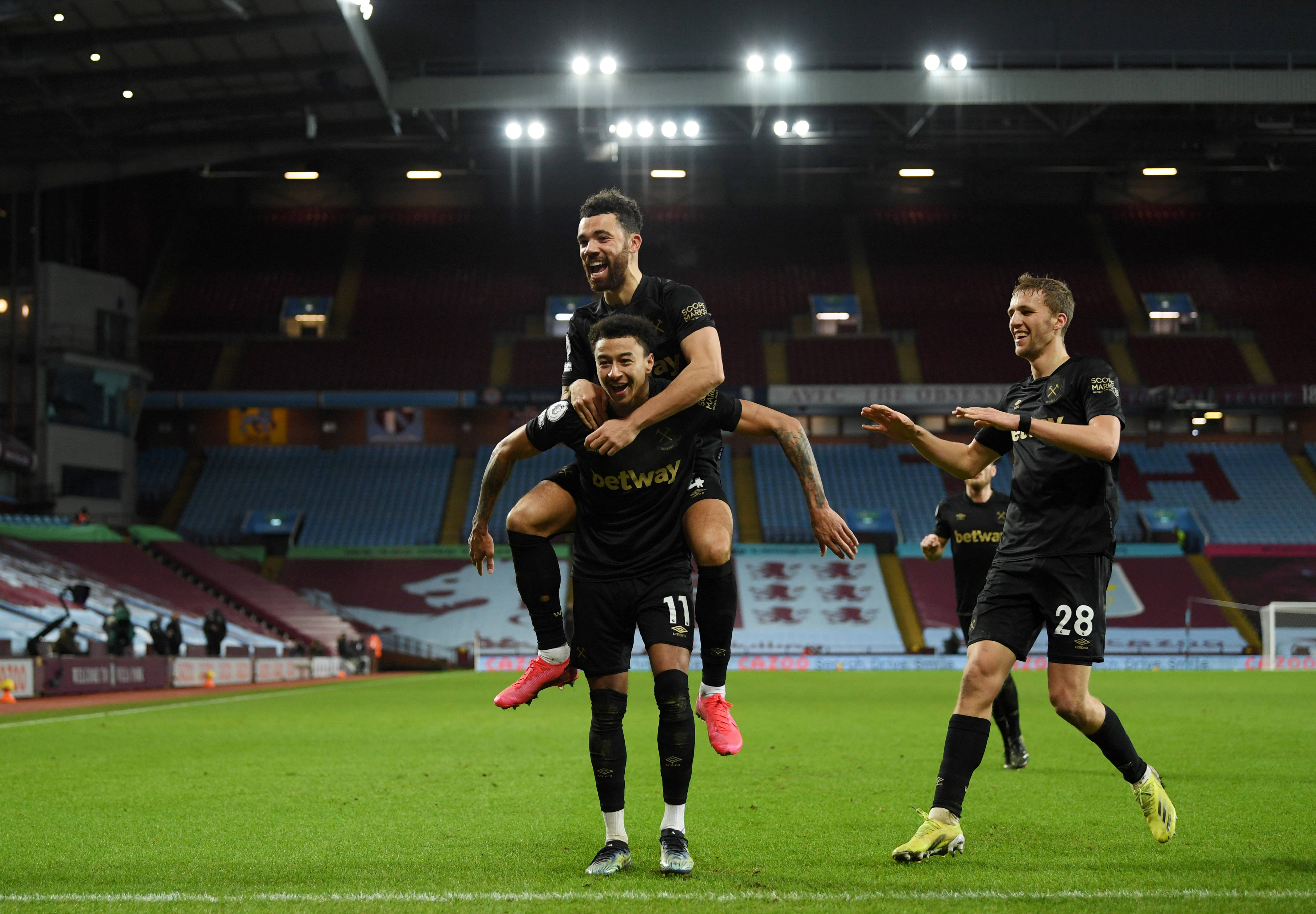 广东3消息！萨姆纳无缘大战山西，杜锋高瞻远瞩，朱芳雨沉冤得雪（广东队三条新动态：萨姆纳缺席战山西，杜锋布局长远，朱芳雨终于正名）