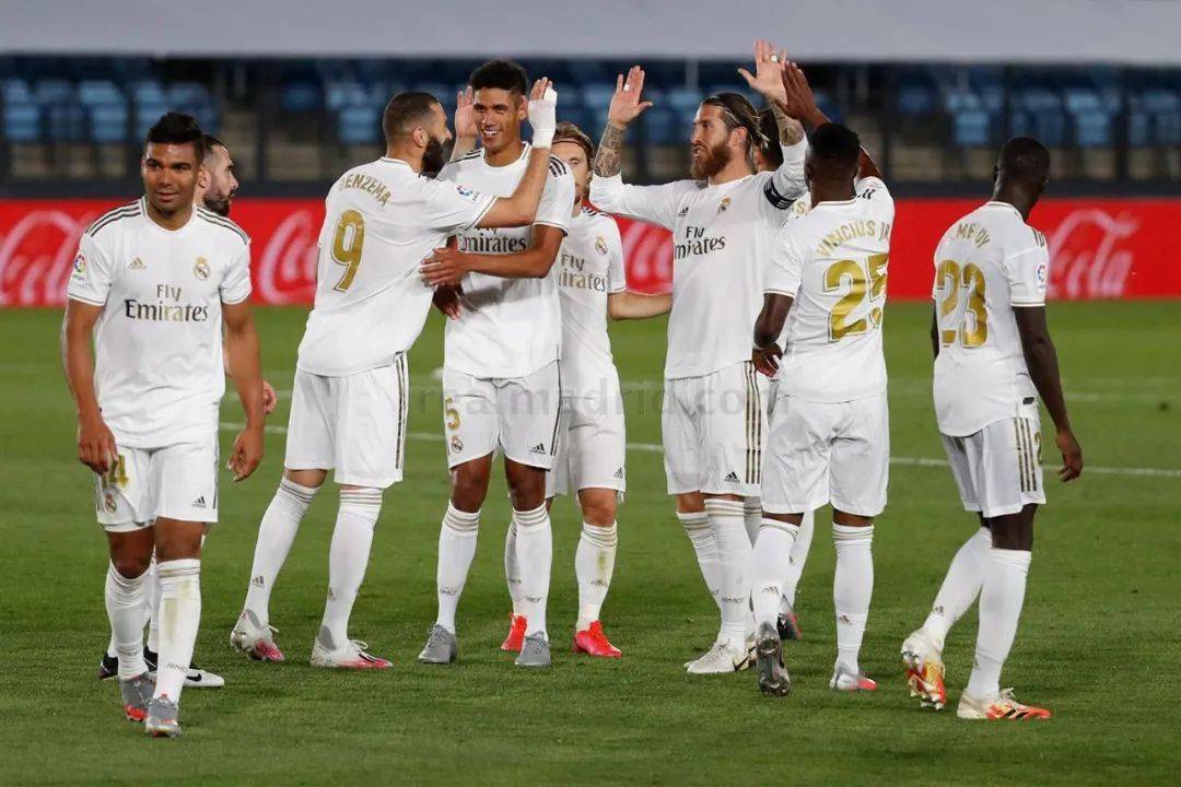 里奇接受采访谈球队0比1不敌拉齐奥：输球感到很遗憾，我还需要继续进步