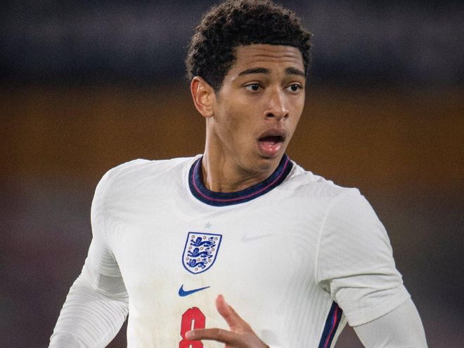 海港客战英博：5外援PK4外援，吾米提江先发，李新翔替补（海港客场挑战英博：5外援对决4外援，吾米提江首发，李新翔替补）