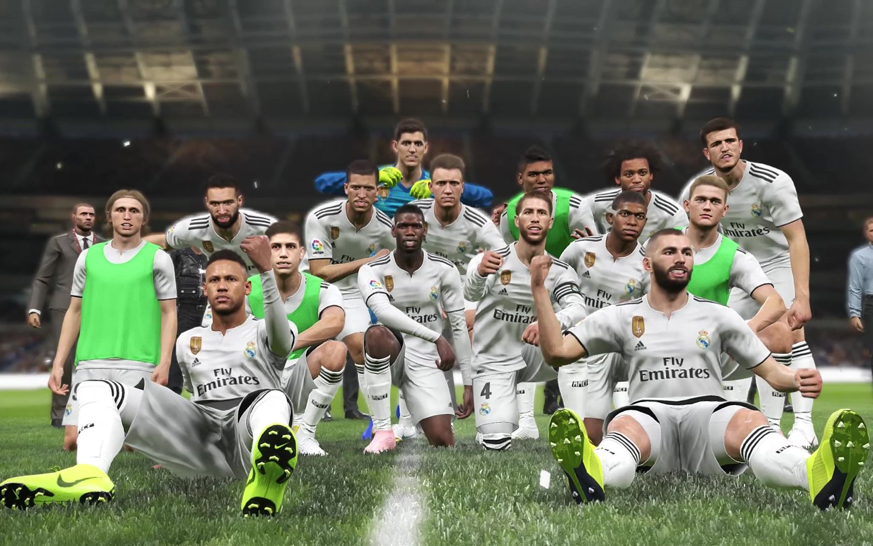 罗马诺：齐达内与法国足协达成口头协议，他没与皇马进行谈判（罗马诺：齐达内与法足协达成口头一致，未与皇马展开谈判）