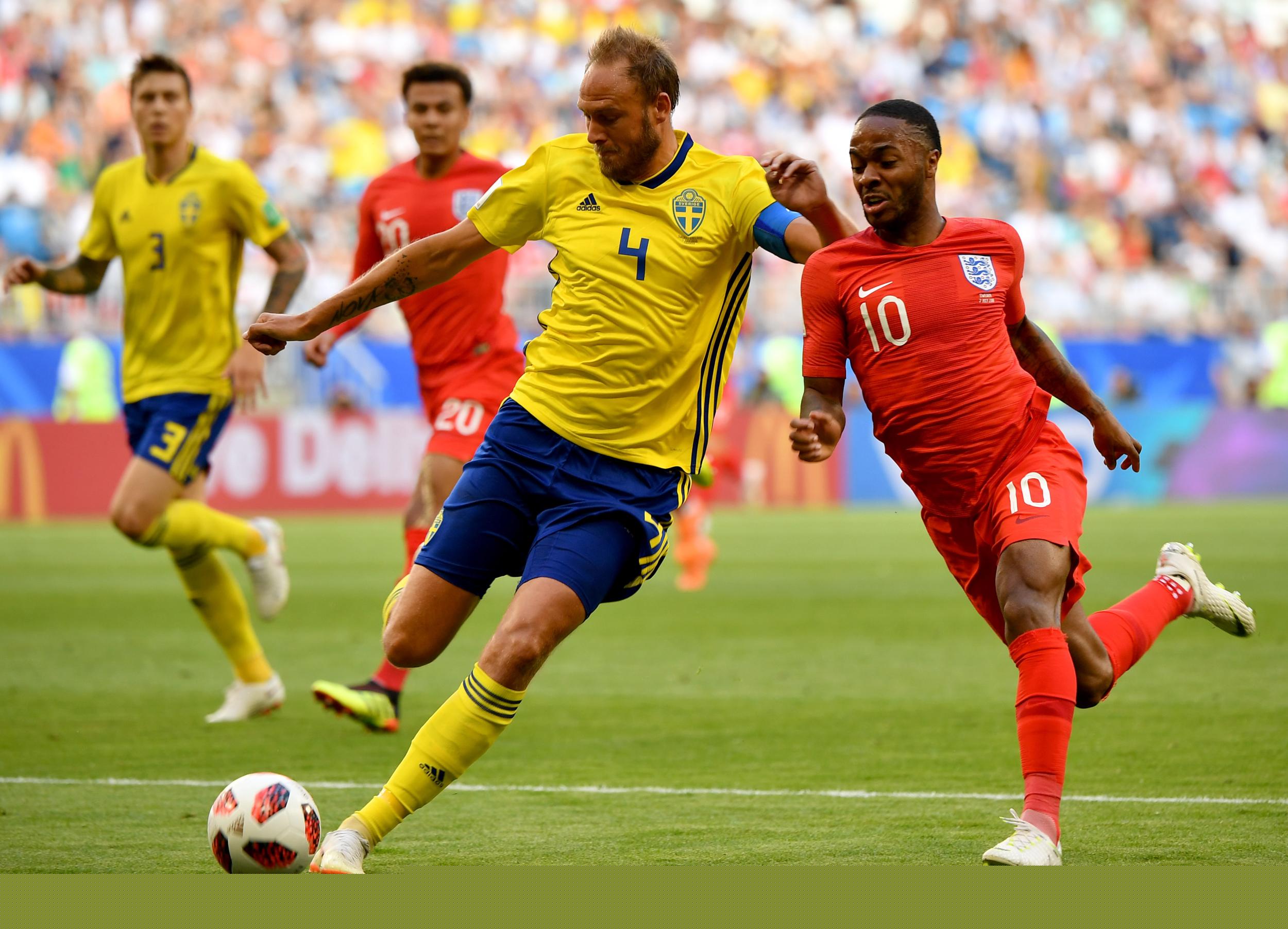 乌尔比希：我为每场比赛都做100%的准备，以便随时顶替诺伊尔（乌尔比希：每场我都做到百分百备战，随时准备替诺伊尔出场）