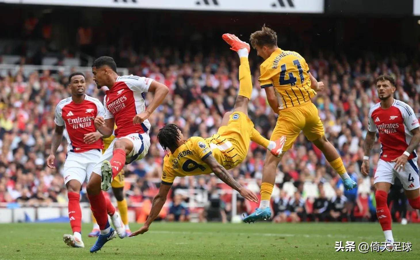 英超战报：沃特金斯、范黑克均双响，布莱顿3-4阿斯顿维拉（英超综述：沃特金斯与范黑克梅开二度，维拉4-3客胜布莱顿）