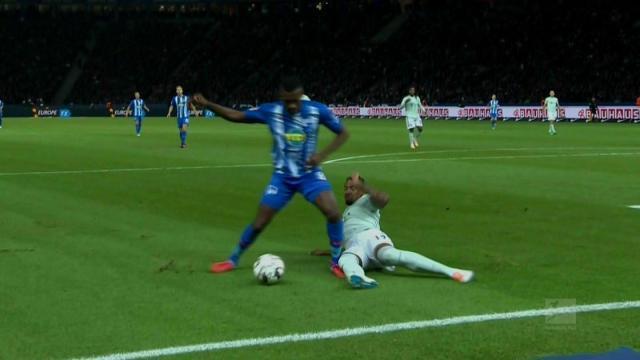 火箭两大角色球员发力，史密斯攻防全面提升，亚当斯篮板稳如磐石（火箭两员悍将齐爆发：史密斯攻防进阶，亚当斯篮板稳如泰山）