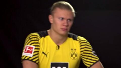 巴西女排3-2险胜日本队，晋级世联赛决赛，与意大利队争夺冠军