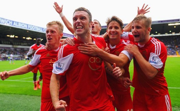 意甲战报：劳塔罗、图拉姆、恰尔汗奥卢破门，国米4-0科莫