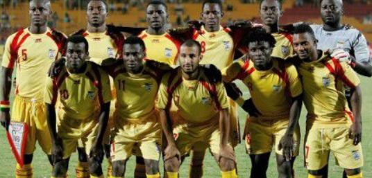 2025／26赛季英超：1亿欧炸裂报价！曼联要从皇马抢走巴尔韦德（英超2025／26：曼联砸1亿欧强挖皇马中场巴尔韦德）