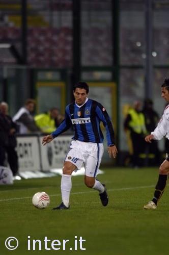 费尔明伤愈复出，巴萨迎来2025冲刺关键时刻（费尔明伤愈回归，巴萨开启2025冲刺关键阶段）